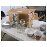 Vases, bowls, cups etc. Coffee pot and extra