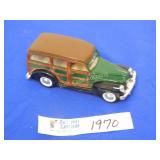 1940 Ford Woody Wagon Die Cast Car (Green) - SS