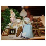 Home Décor Mixed Lot of Floral Dinnerware, Wall