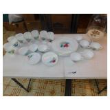 Dinnerware/Serving White with Fruit Vintage lot