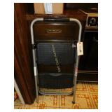 Step Stool Werner Step Right