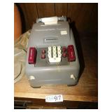 Adding Machine Remington Rand Vintage - Has Cover