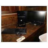 HP Desk Top Computer P21317CD Like New Been