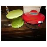 Quesadilla Maker, Vegetable Crisper