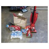 Vacuums Dirt Devils- Broom Vac and Hand Held with