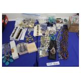 Costume Jewelry Collection - Large Mixed Lot -