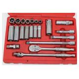Snap On 3/8" Ratchet Wrench Set in Case