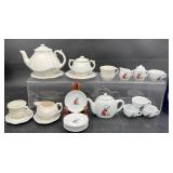 2 Sets of Vntg Childrenï¿½s Tea Sets ï¿½ Holly Hobbie+