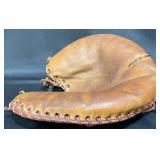 Vintage 1940-50's Jim Hegan #1451 Catcher's Mitt