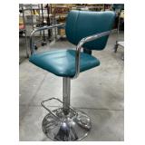 Vintage 1950's Adjustable Salon Chair