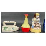 Vintage Cleanser Shaker & Laundry Sprinklers