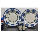 2 Louisville Stoneware Cornflower Plates & Mug