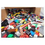 4 Pounds Assorted Legos Pieces