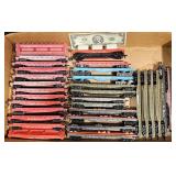 34 AssortedHO ScaleModel Train Cars