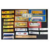 20 HO Scale Model Train Freight Cars