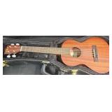 Kala Makala Tenor Ukulelew Case & Accessories