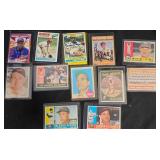 Vintage 1960ï¿½s Baseball Cards, Signed Robinson +