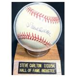 Steve Carlton Signed Baseball w Display