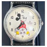 Vintage Lorus Mickey Mouse Quartz Watch w Box