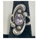 Sterling Silver Ring w Purple Stone Sz 6.5