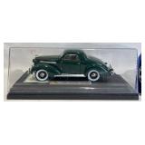1936 Pontiac Deluxe Diecast Model Car w COA