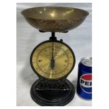 Vintage Salter No. 46 Mechanical Kitchen Scale