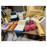 box of misc small items -