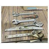 bundle of vintage tools