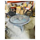 modern glass top patio table & 4 stackable chair