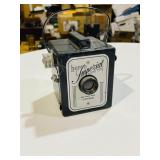 Imperial ' Hero' 620 snap shot camera