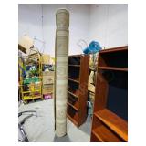 Large area rug - approx 8ft x 10ft