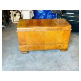 walnut hope chest w/ cedar lining