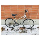 Schwinn 'Santa Monica' mountain bike