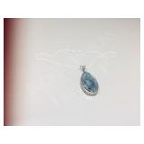 Labradorite & silver pendant/ chain