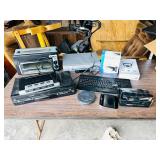 Box of electronic items -