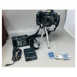 Sony digital camera w/ case/ tripod + extras