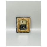 antique miniture wood frame & photo