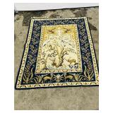 Small area rug - approx 3 ft x 5ft-
