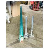 3 construction posts
