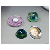 3 art glass paper weights + 1 glass Haida art