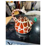 Girraffe design kettle