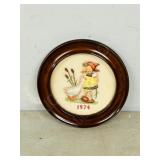 hummel - 7" collectors plate & frame