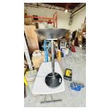 halogen lamp - 28' tall