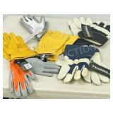 5 pairs of NEW work gloves