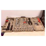 Multi tool set in case