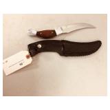 hunting knife= recurve blade/ sheath