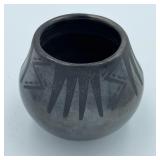 SIGNED MARIA SANTA CLARA POTTERY VASE 3.5"