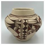 S. YESSLITH KEAMS CANYON POT