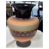 NAVAJO ETCHED POTTERY BY CYNTHIA LEE 516-565