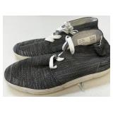 Menï¿½s Size 9.5 Gray Shoes